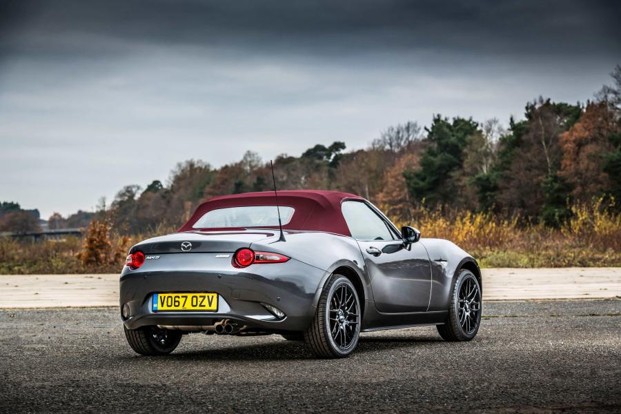  Mazda MX-5 Z-Sport (ND) 2018 года  (фото 5 из 41)